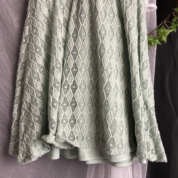 Lily Rose Mini Dress​ - Picture 5 of 8